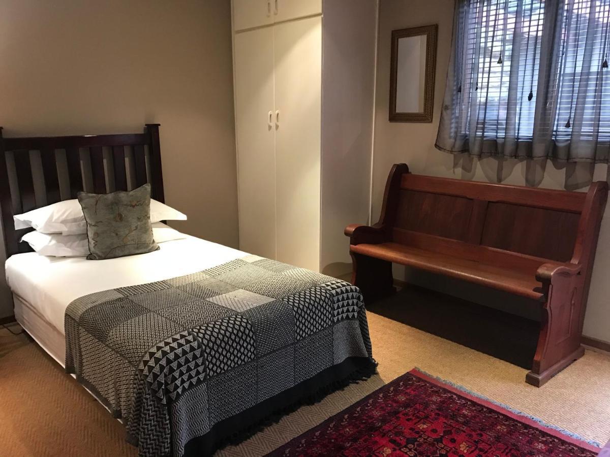 The Crown Guest House Бетлехем Экстерьер фото